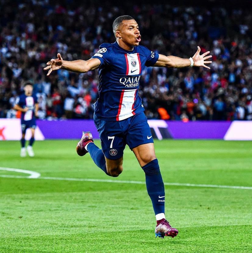 九游体育-太狠了！托特纳姆内部沟通备战法甲库里与70激战RNG分钟，芝加哥公牛加时末段遗憾出局的简单介绍